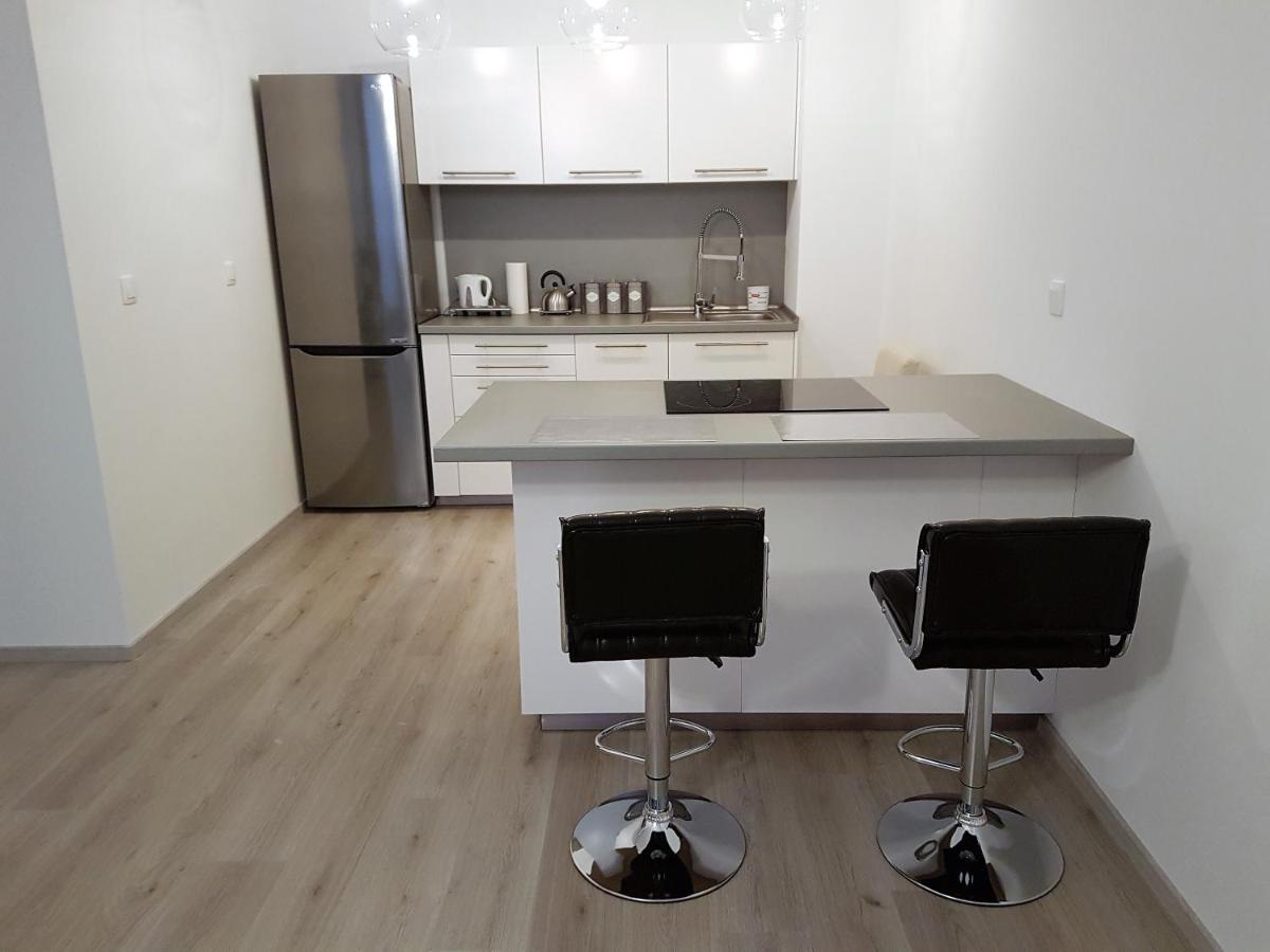 Appartement Moderny Byt V Sirsom Centre à Bratislava Extérieur photo